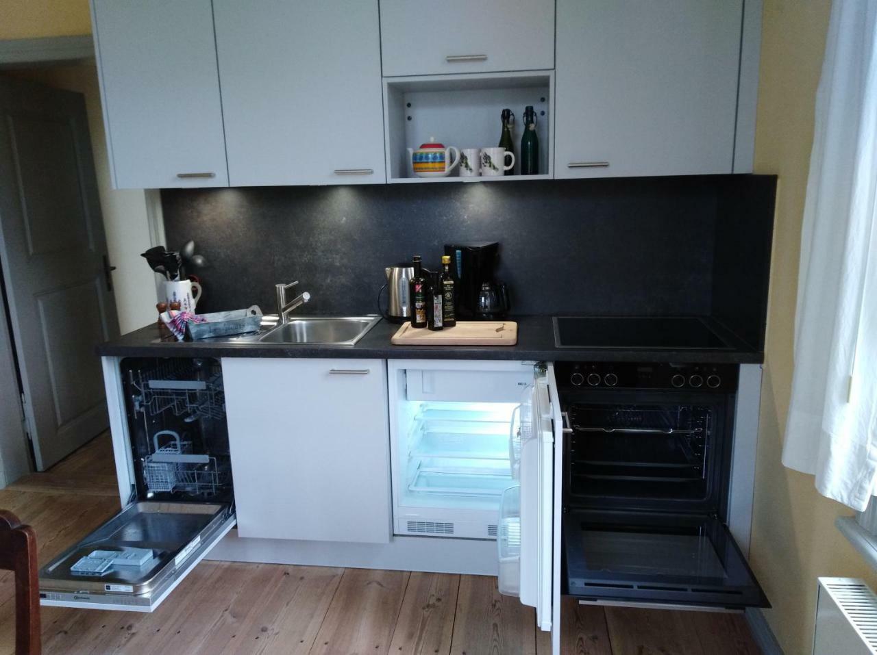 Marstall Im Schlosspark Apartment